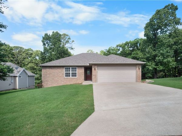 6 Saint Agnes Lane , Bella Vista, AR 72714