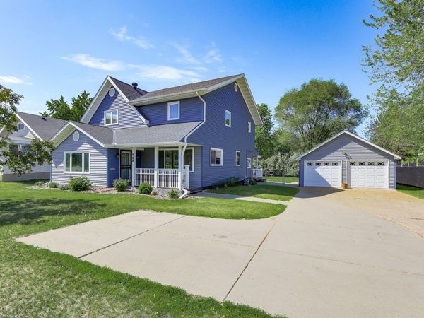 765 E Main Street, Anoka, MN 55303