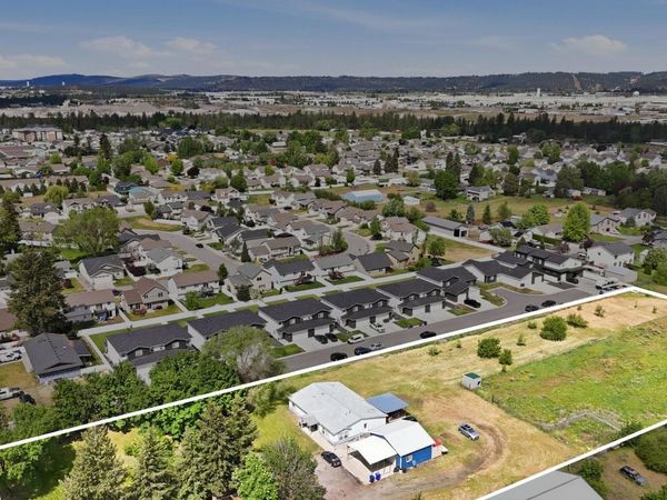 17621 E Mission Ave, Spokane Valley, WA 99016