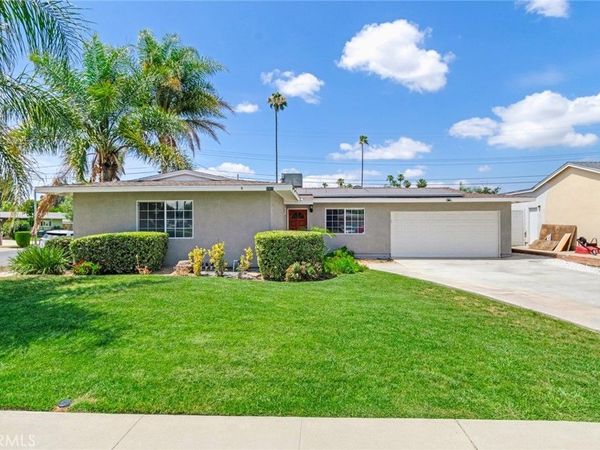 8955 Holly, Riverside, CA 92503