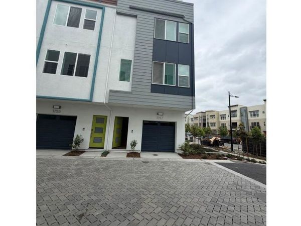 1573 CAPULET Drive, Milpitas, CA 95036