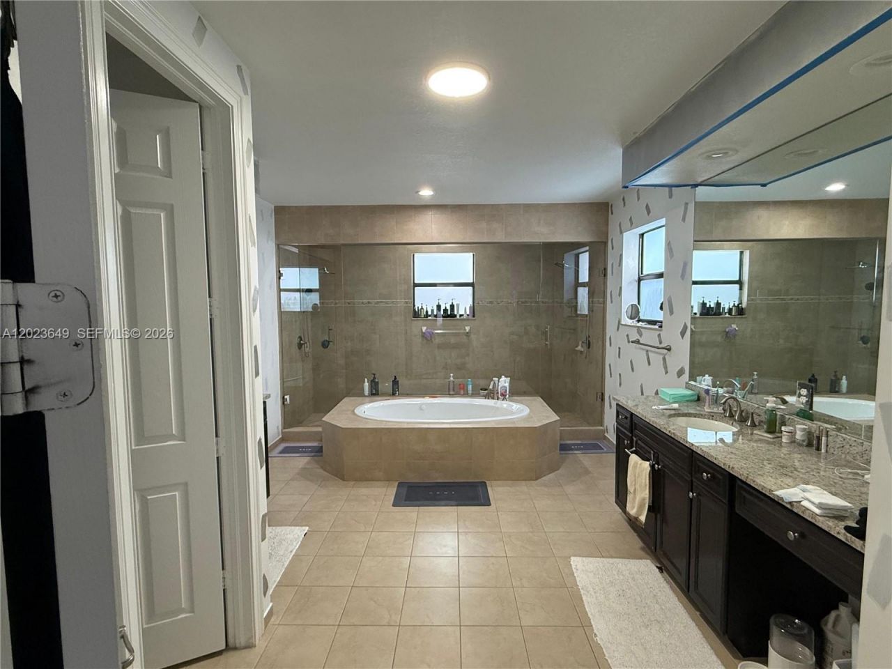9907 NW 87th Ter, Doral, FL 33178 Photo