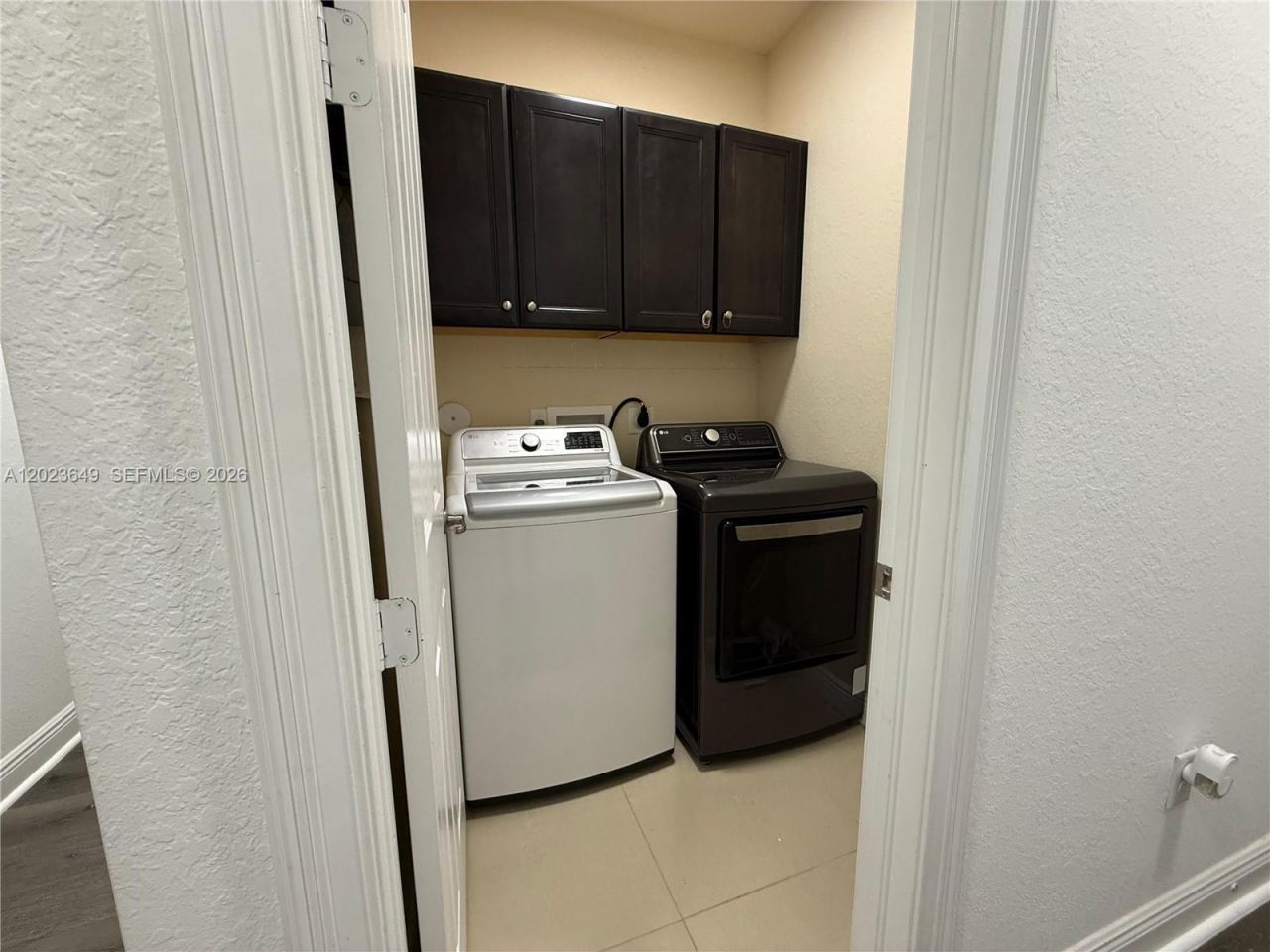 9907 NW 87th Ter, Doral, FL 33178 Photo