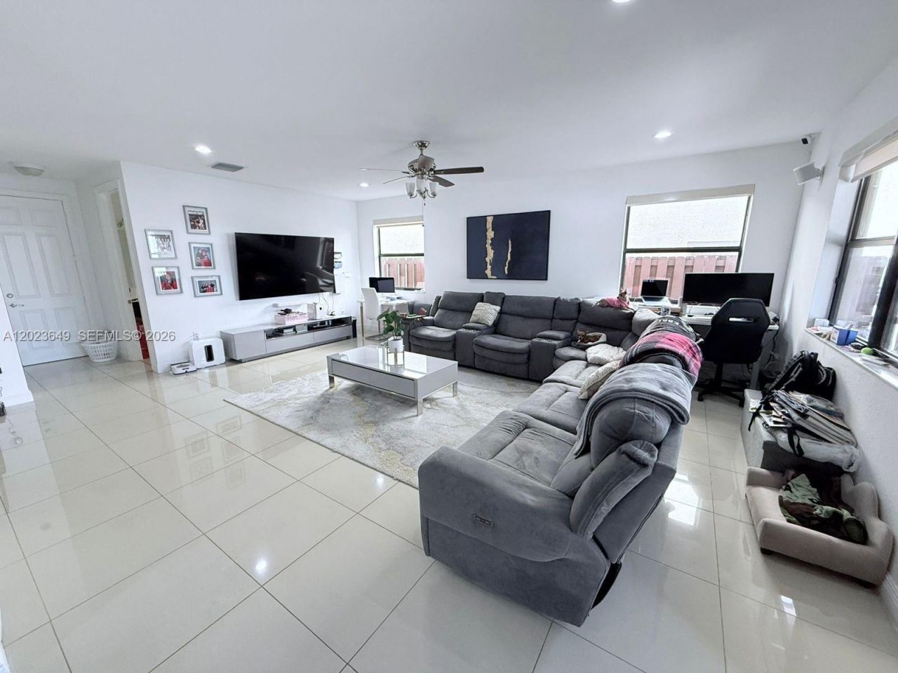 9907 NW 87th Ter, Doral, FL 33178 Photo