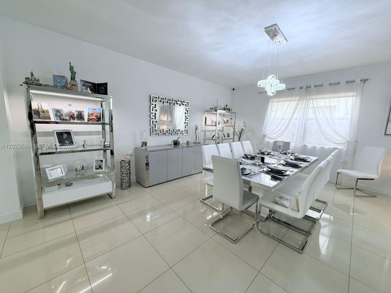 9907 NW 87th Ter, Doral, FL 33178 Photo
