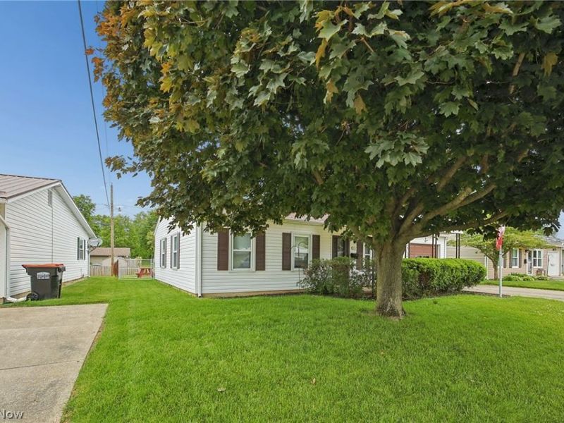 256 Walden Road , Heath, OH 43056 Photo 2