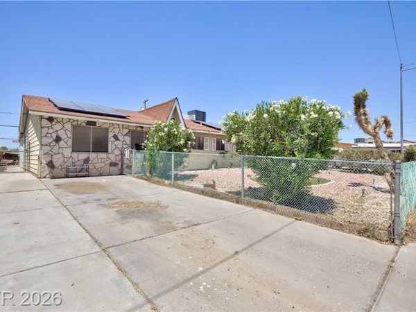 2341 Pariva Street , Las Vegas, NV 89115