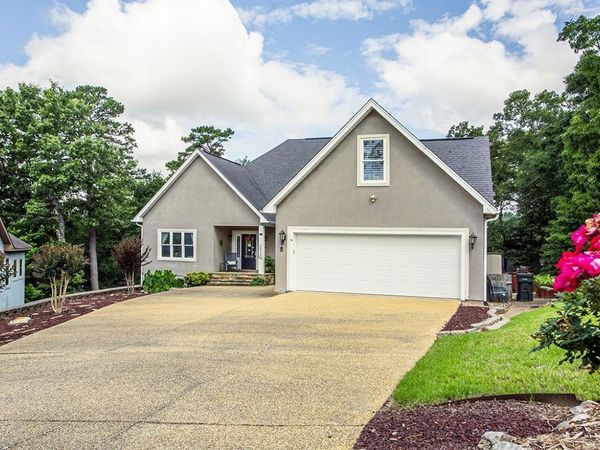 8 Eagle Crest Cove, Little Rock, AR 72205