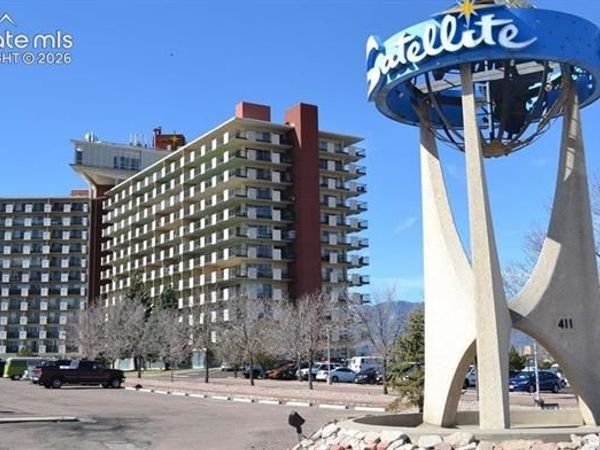 411 Lakewood Circle, Unit C1001, Colorado Springs, CO 80910