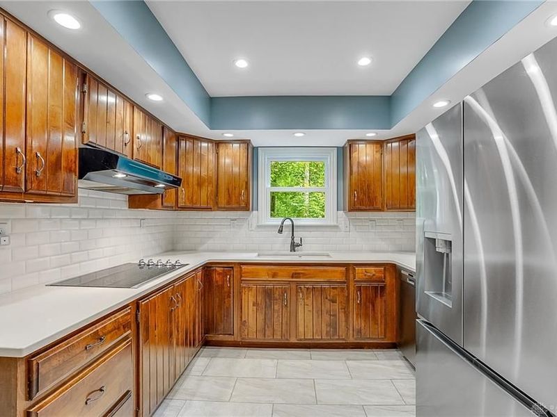 5003 Lausanne Drive, Centerville, OH 45458 Photo 10