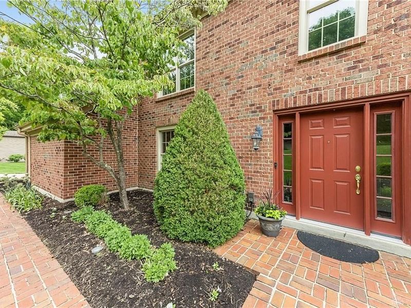 5003 Lausanne Drive, Centerville, OH 45458 Photo 2