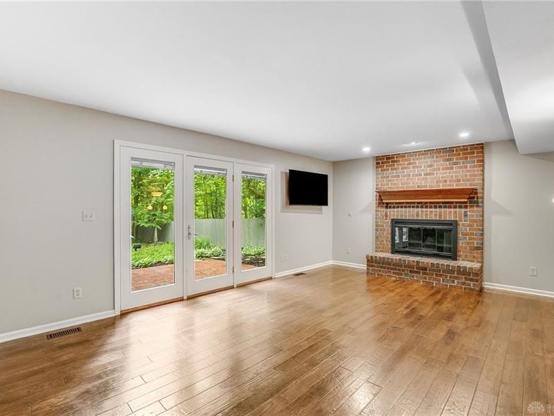 5003 Lausanne Drive, Centerville, OH 45458 Photo 21