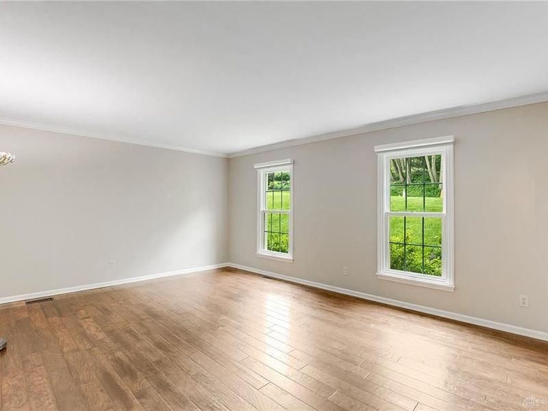 5003 Lausanne Drive, Centerville, OH 45458 Photo 5