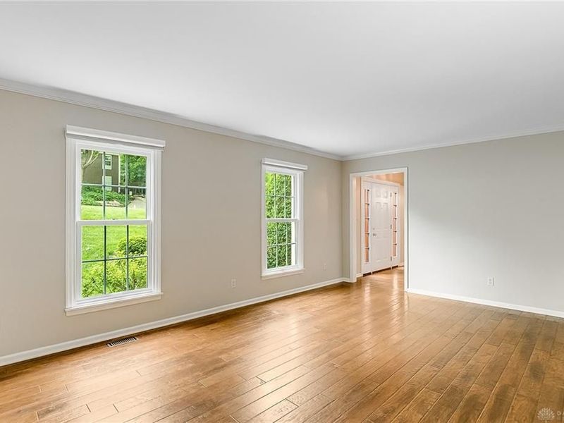 5003 Lausanne Drive, Centerville, OH 45458 Photo 6