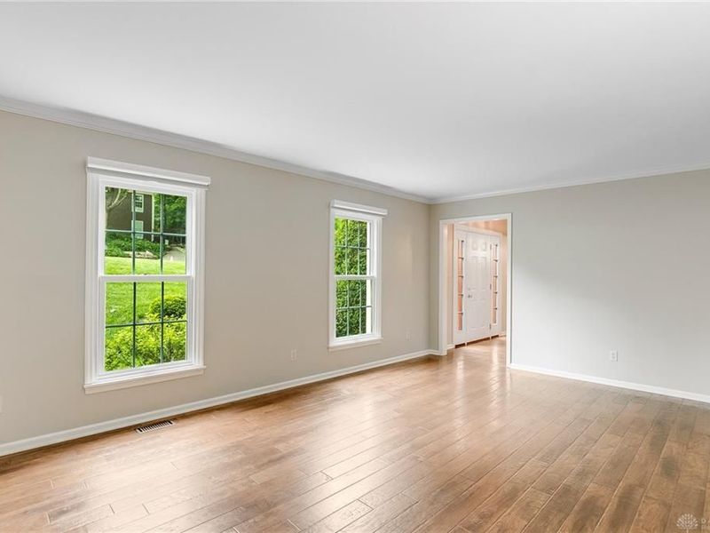 5003 Lausanne Drive, Centerville, OH 45458 Photo 6