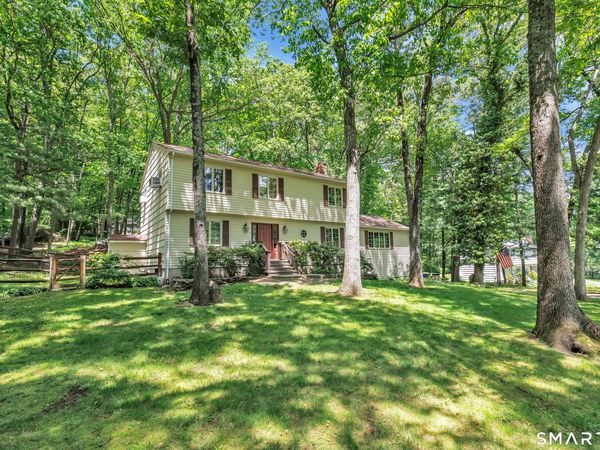 40 Owl Hill, Trumbull, CT 06611