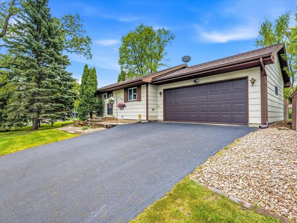8435 Shadyview Lane N, Maple Grove, MN 55311