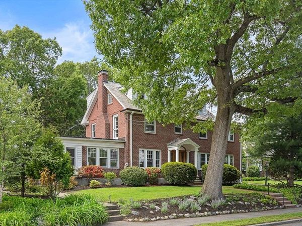 15 Agawam Rd, Newton, MA 02468