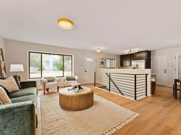 8995 E Cornell Avenue , Denver, CO 80231