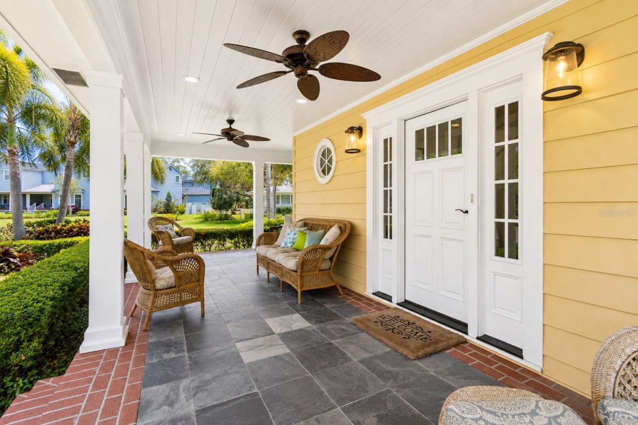 556 21st Avenue Ne, Saint Petersburg, FL 33704 Photo