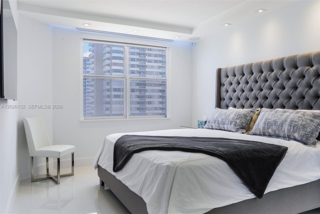 1950 S Ocean Dr , Unit 9N, Hallandale Beach, FL 33009 Photo