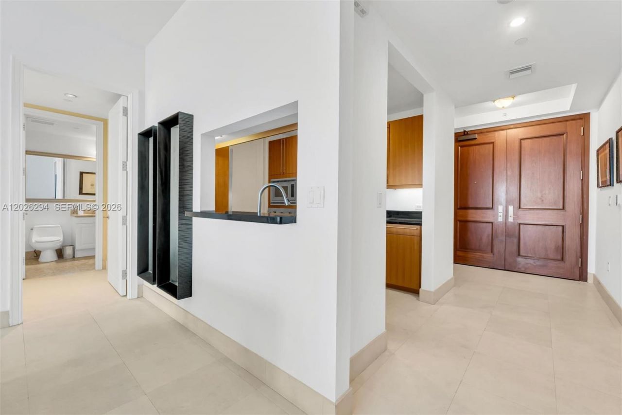 1425 Brickell Ave , Unit 51A, Miami, FL 33131 Photo