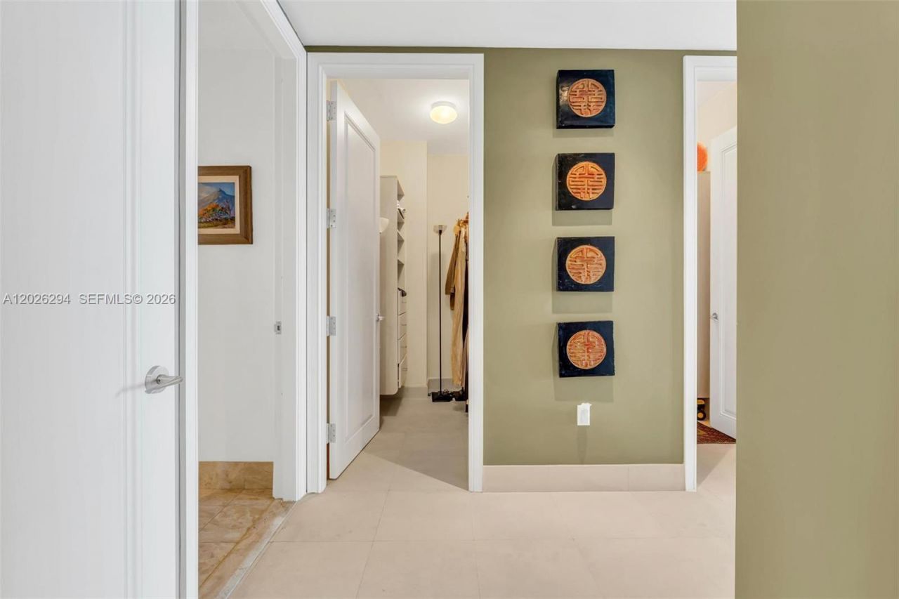 1425 Brickell Ave , Unit 51A, Miami, FL 33131 Photo