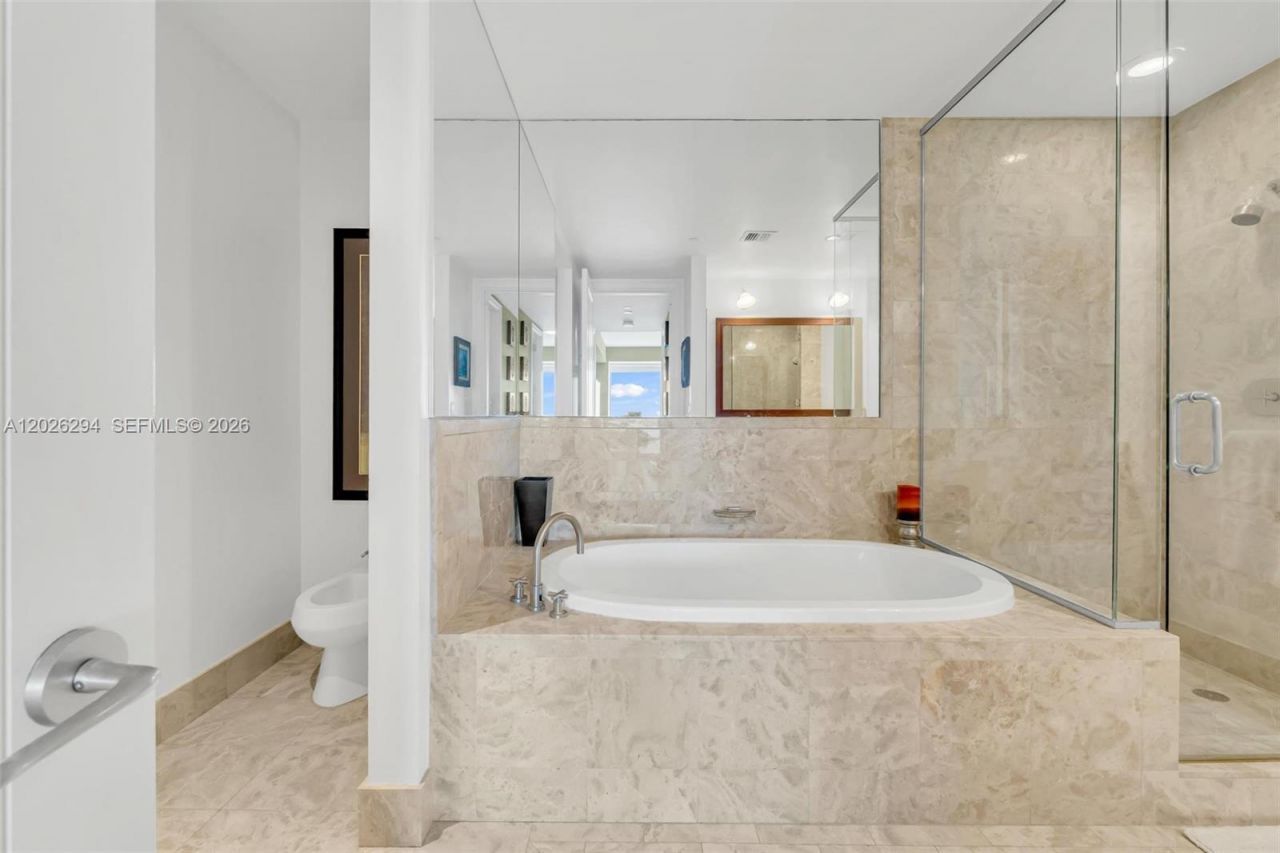 1425 Brickell Ave , Unit 51A, Miami, FL 33131 Photo