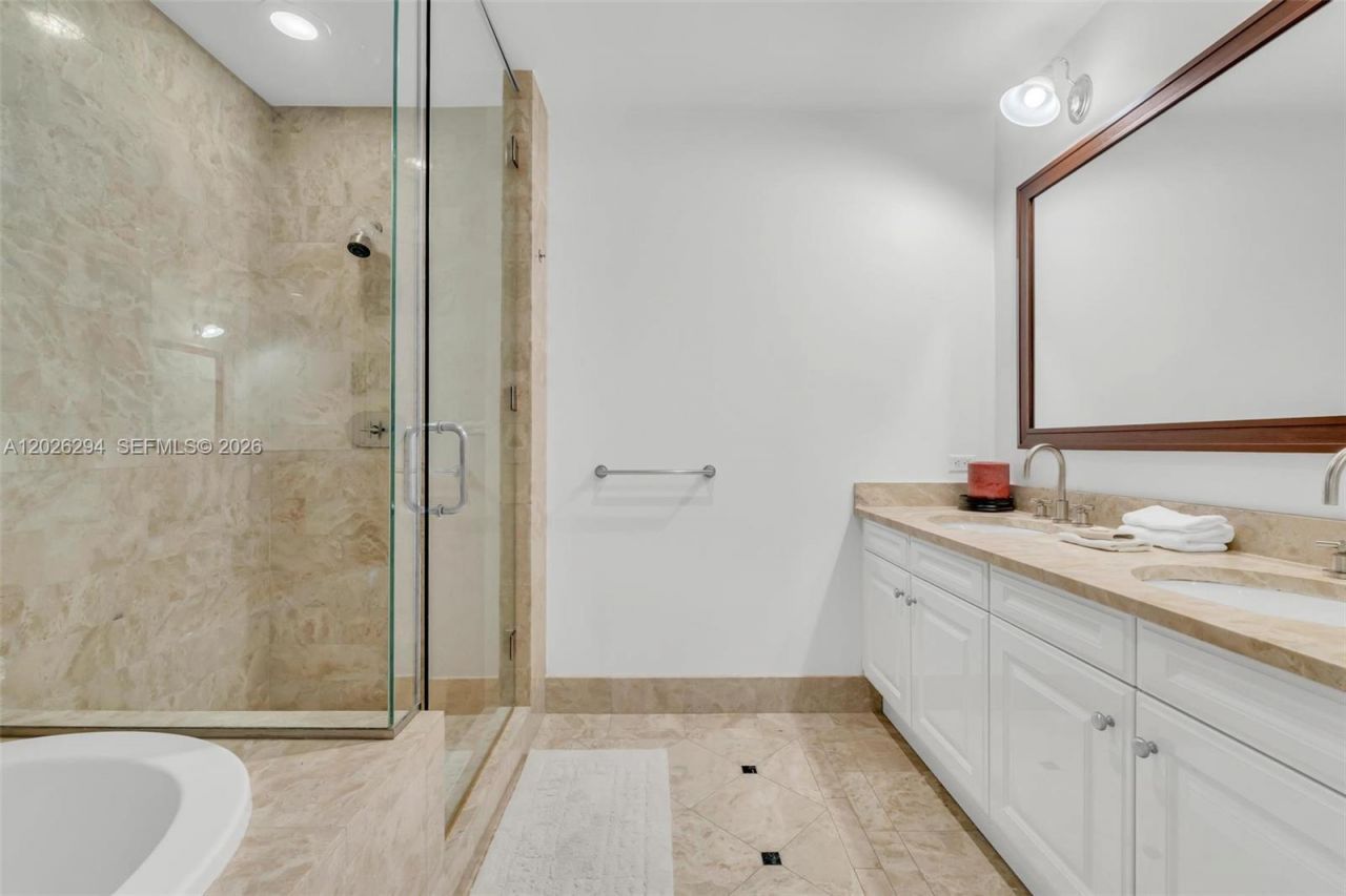 1425 Brickell Ave , Unit 51A, Miami, FL 33131 Photo