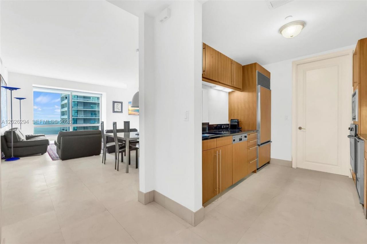 1425 Brickell Ave , Unit 51A, Miami, FL 33131 Photo
