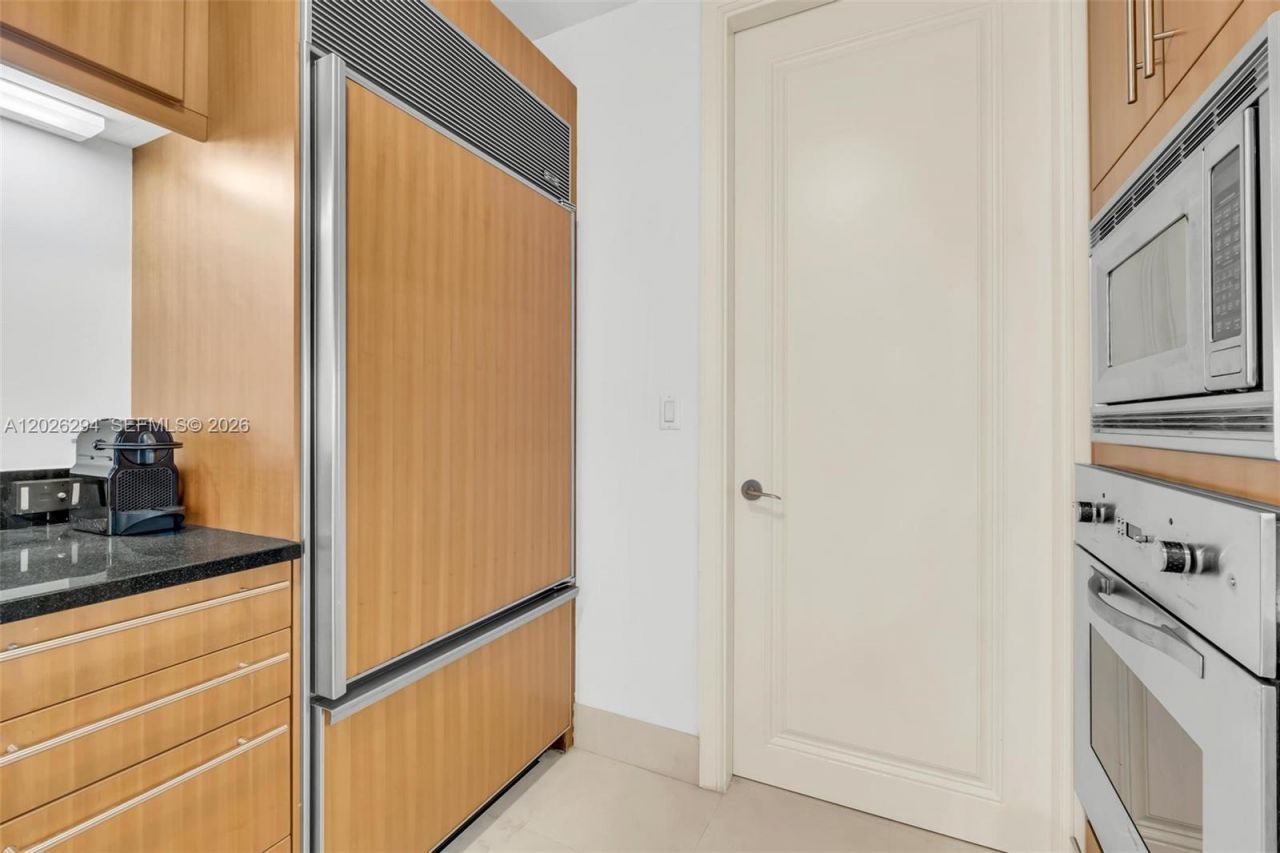 1425 Brickell Ave , Unit 51A, Miami, FL 33131 Photo