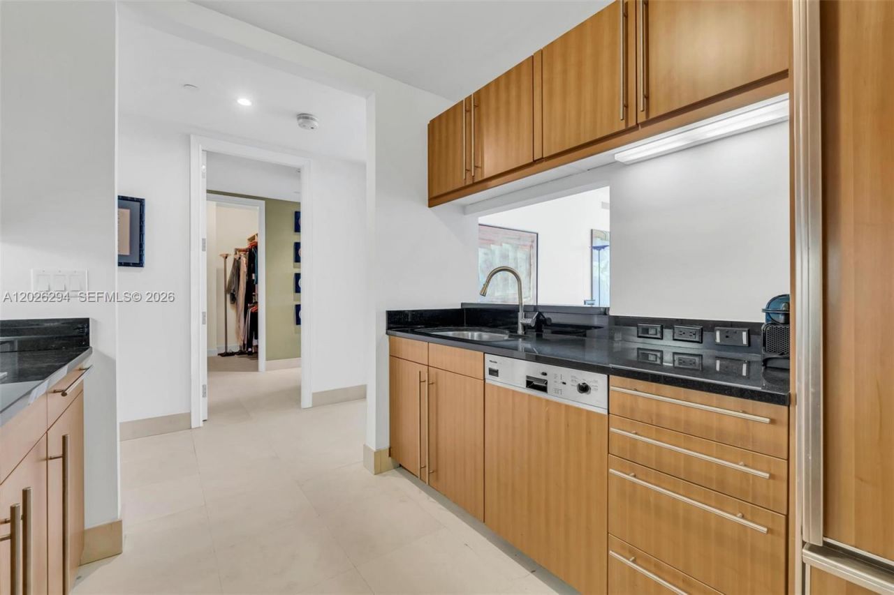 1425 Brickell Ave , Unit 51A, Miami, FL 33131 Photo
