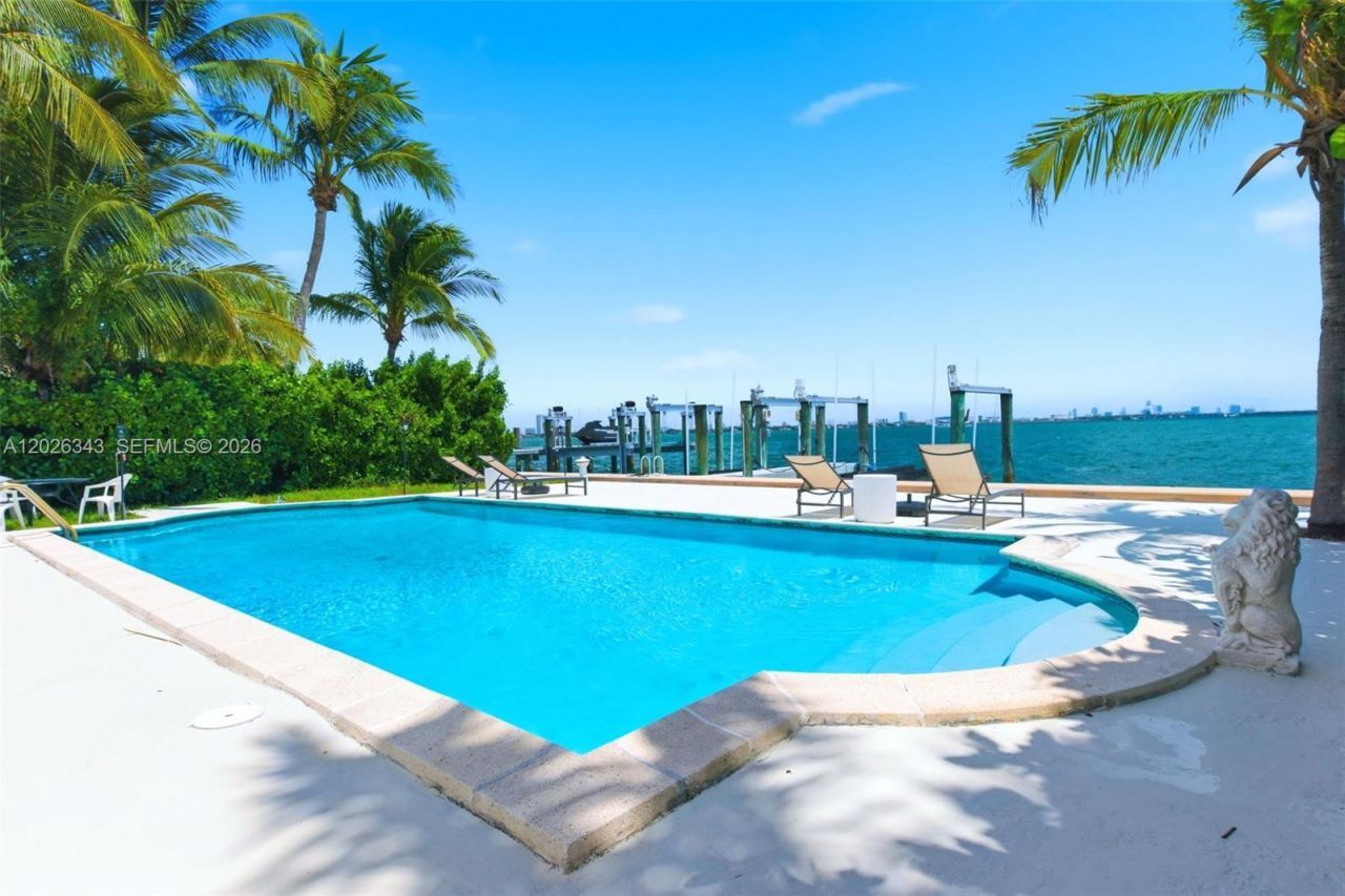 1510 S Treasure Dr, Unit SINGLE, North Bay Village, FL 33141 Photo