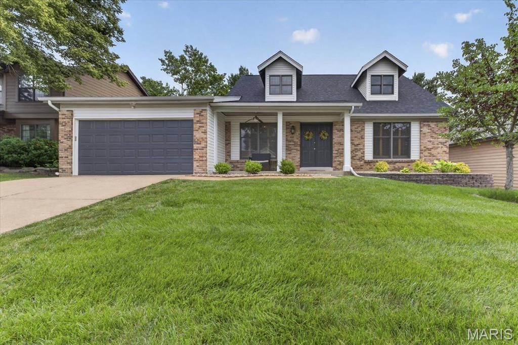 1428 Cedar Bluff Drive, Ballwin, MO 63021 Main Photo