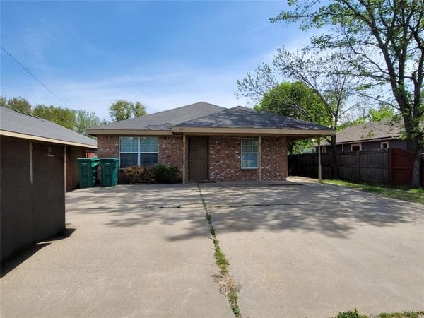 217 E Craven Avenue, Unit A & B, Lacy Lakeview, TX 76705