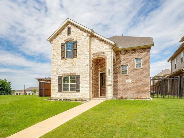 213 Park Villa Lane, Aledo, TX 76008