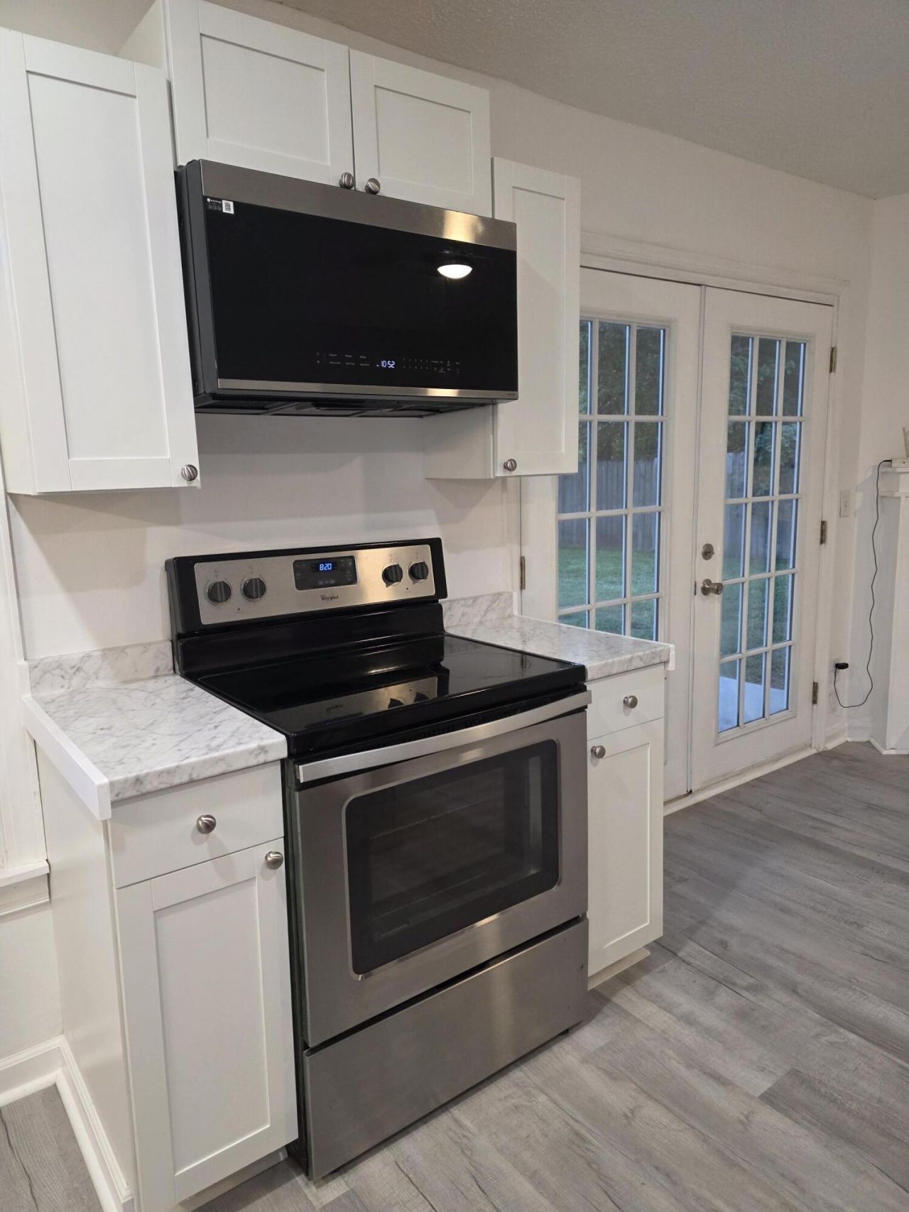 450 Longleaf Drive Photo 10