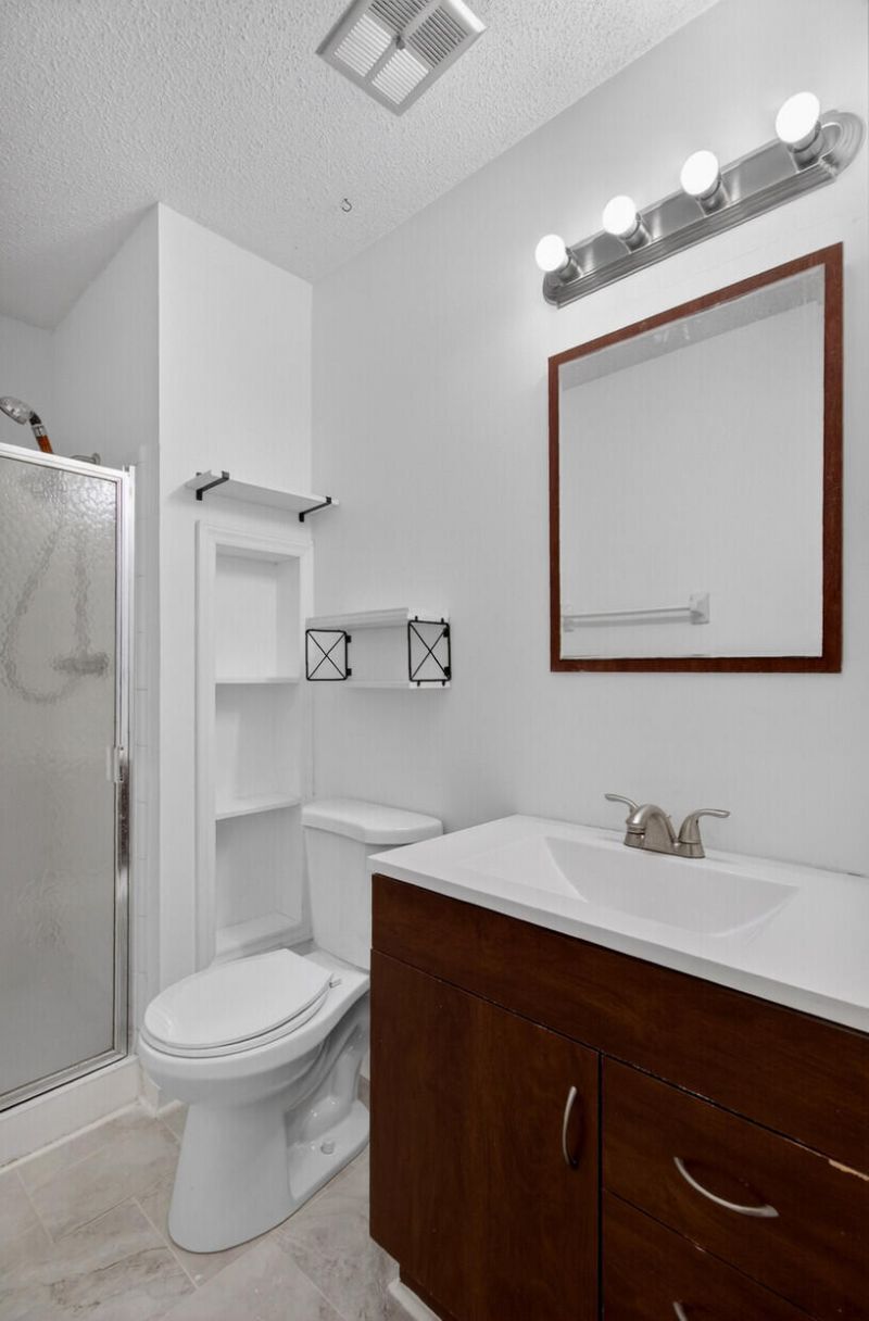 450 Longleaf Drive Photo 20
