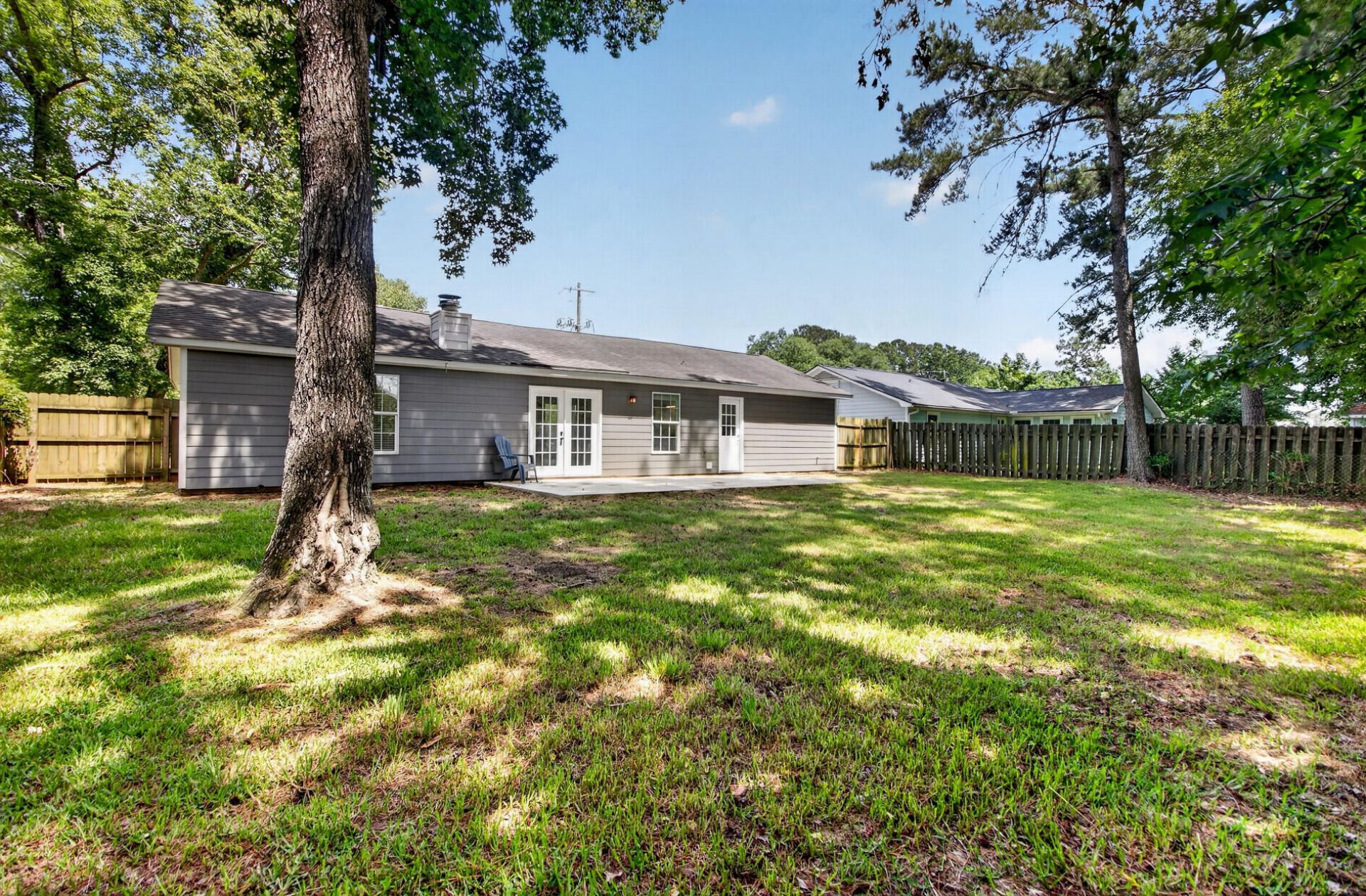 450 Longleaf Drive Photo 29