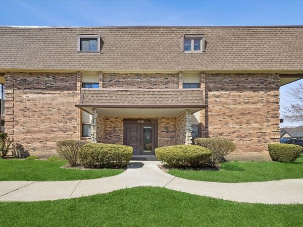 11130 Northwest Road , Unit B, Palos Hills, IL 60465