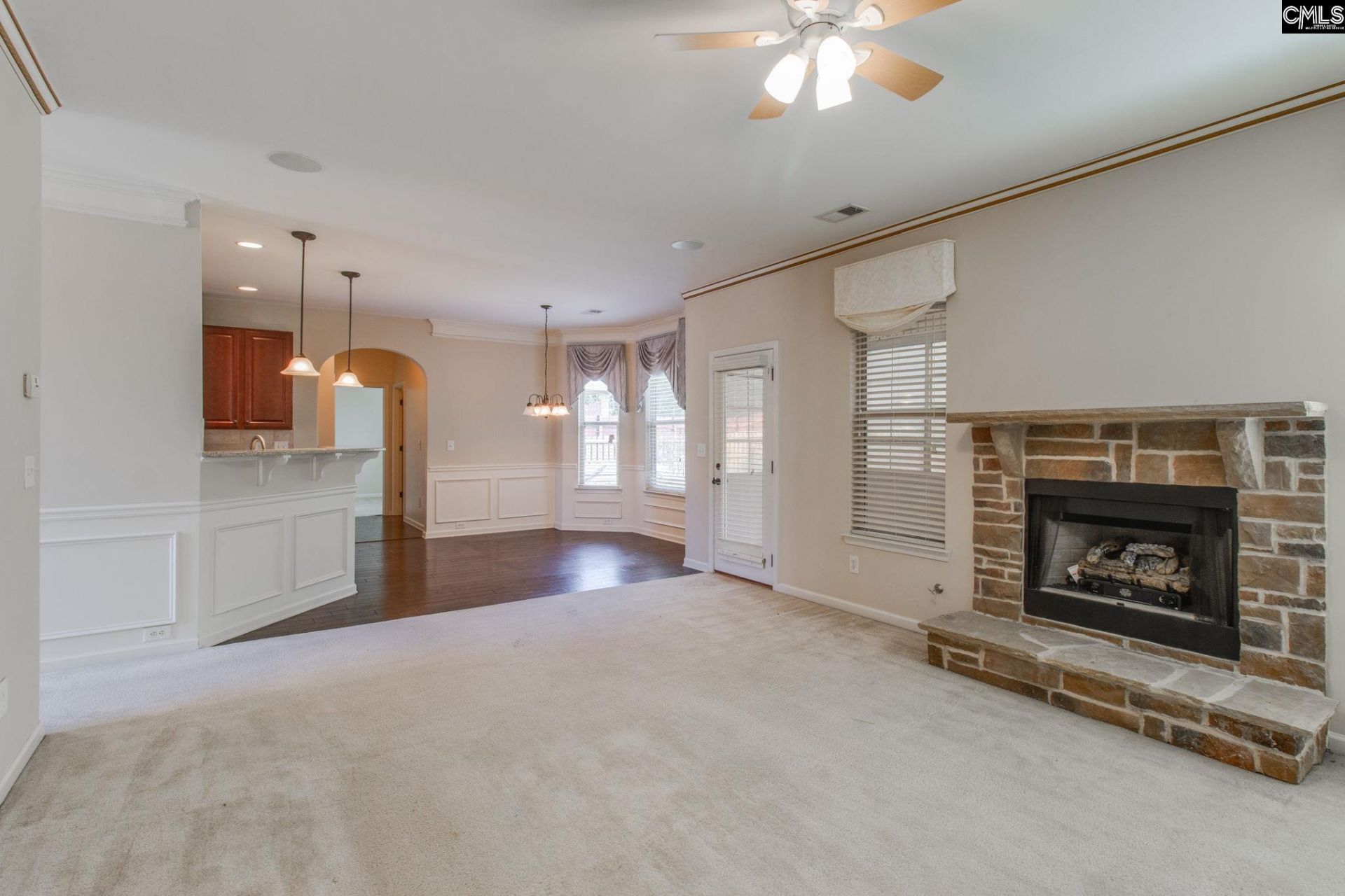 631 Twisted Oak Court Photo 10