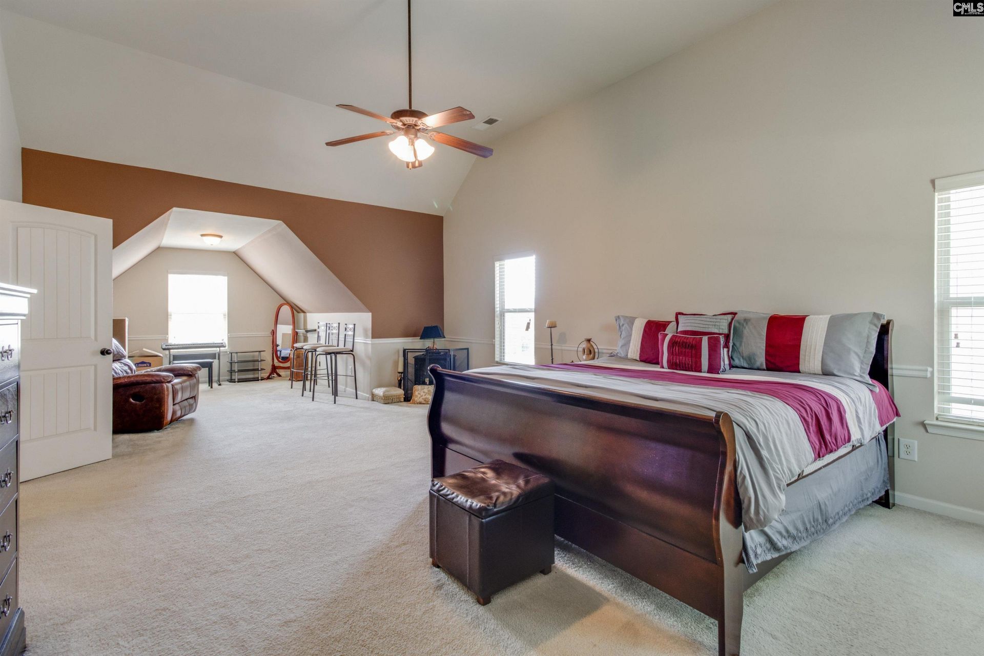 631 Twisted Oak Court Photo 13