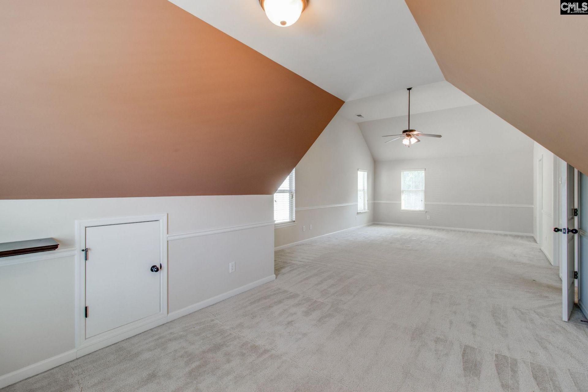 631 Twisted Oak Court Photo 14