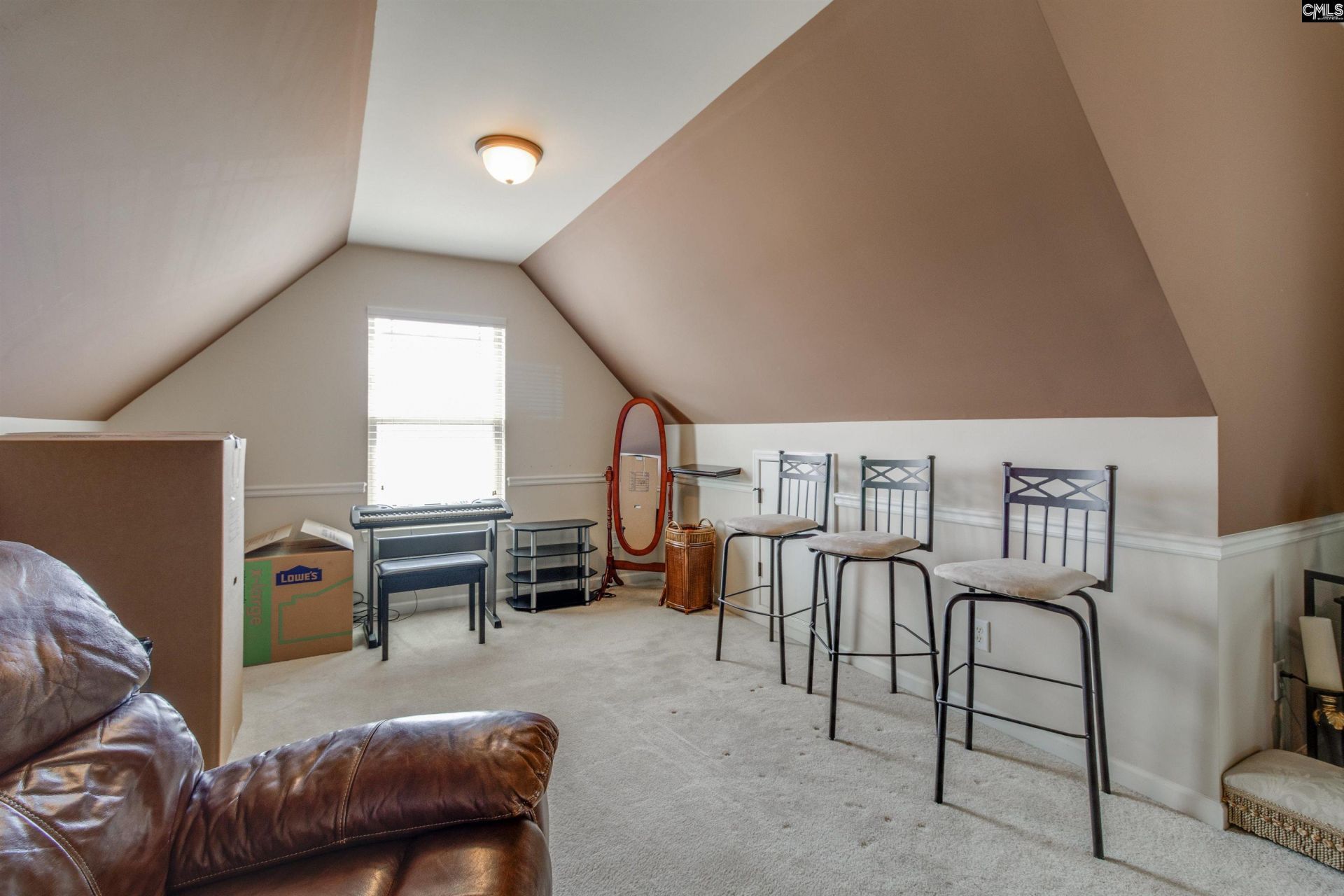 631 Twisted Oak Court  Photo 16
