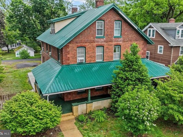 415 N GOVERNORS AVENUE, DOVER, DE 19904