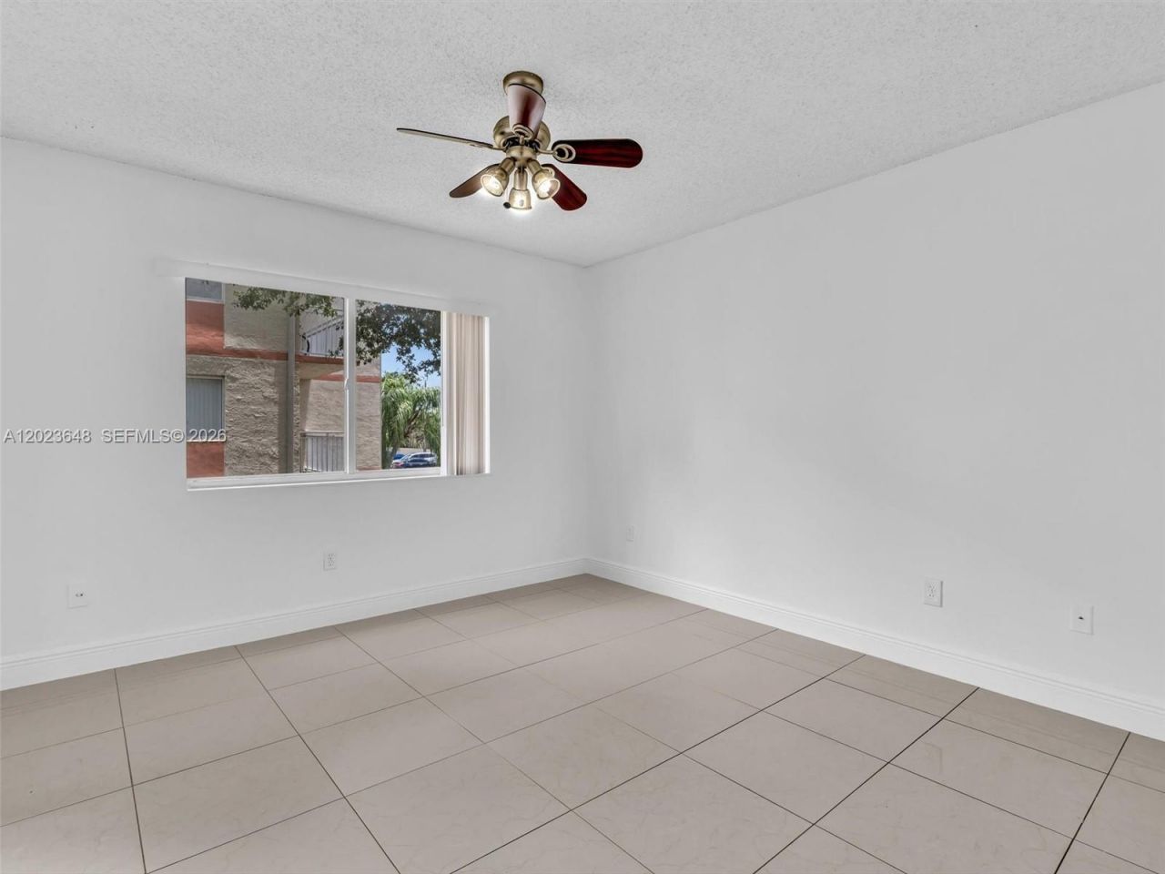 18850 NW 57th Ave , Unit 208, Hialeah, FL 33015 Photo