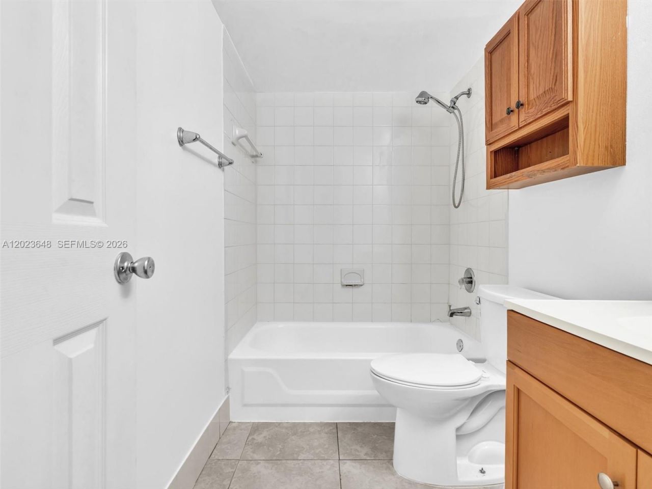 18850 NW 57th Ave , Unit 208, Hialeah, FL 33015 Photo