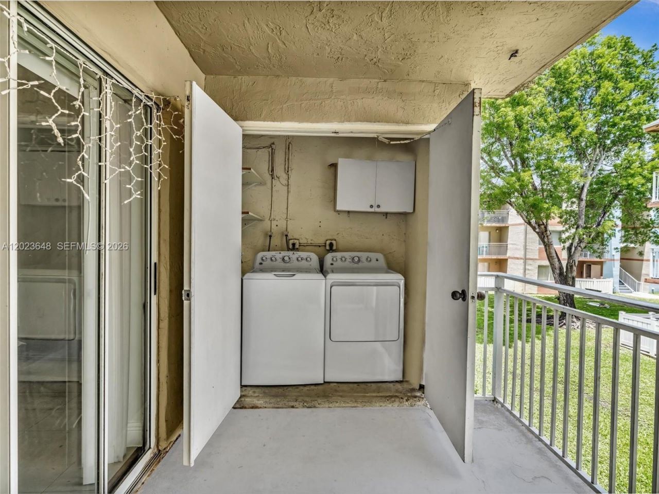 18850 NW 57th Ave , Unit 208, Hialeah, FL 33015 Photo