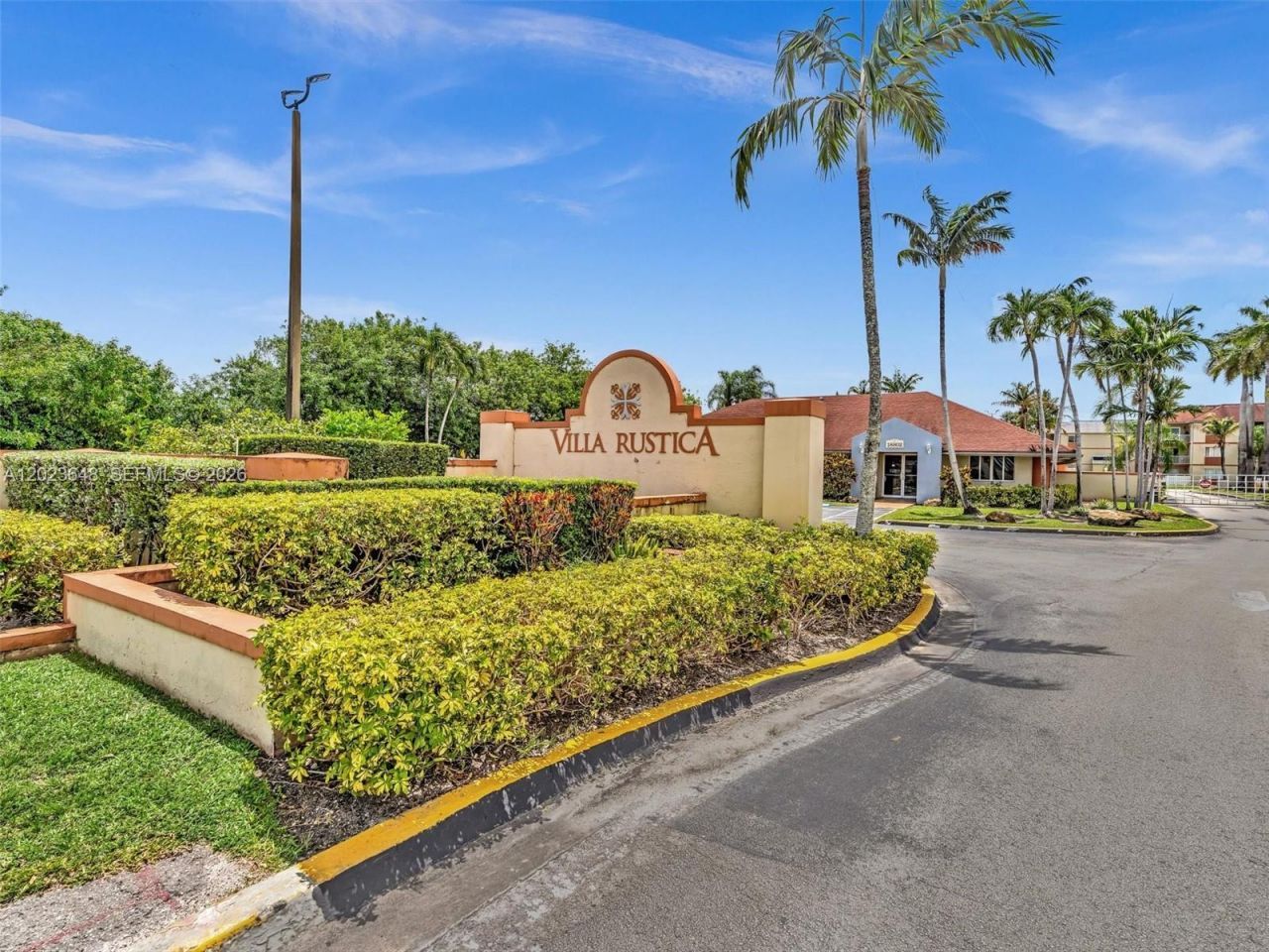 18850 NW 57th Ave , Unit 208, Hialeah, FL 33015 Photo