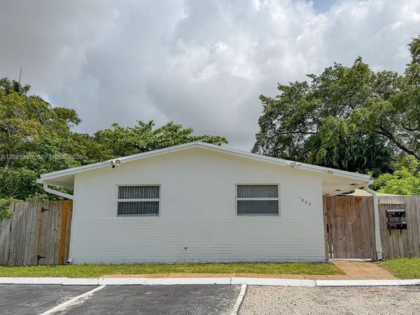 1827 SW 21st St , Fort Lauderdale, FL 33315